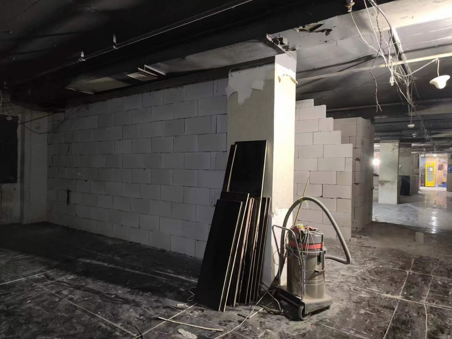 轻质砖隔墙施工现场参考图